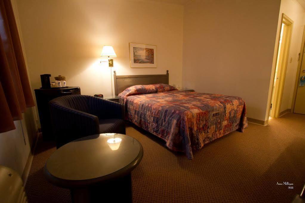 Hotel Port Aux Basques Ngoại thất bức ảnh